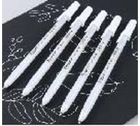 Doukesh 6Pcs White Gel Pens 0.8mm Fine Point Gel Pen Gelly Roll Pen White Line Drawing Pen Ink Pen Set Basic Smooth Highlight Pens for Black Paper Sketching Drawing Illustration Taking Notes 15.5cm