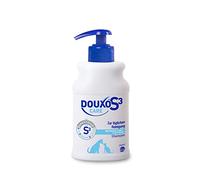 DOUXO S3 CARE Shampoo | Ultra-Gentle Cleansing Cat Shampoo | Dog Shampoo Sensitive Skin | Regular Use Pet Shampoo | Hypoallergenic Dog Shampoo | Douxo Shampoo for Dogs | Hydrating & Detangling | 200ml