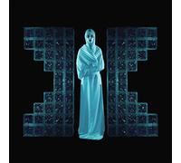 Drab Majesty – The Demonstration – dais