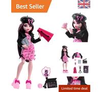 Draculaura Doll Set with Varsity Jacket, Yearbook & Movie Props - Fearbook Theme