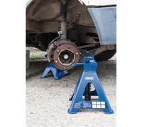 Draper 30883 Ratcheting Axle Stand, 6 Tonne Capacity, 29mm x 107mm Saddle, Pair