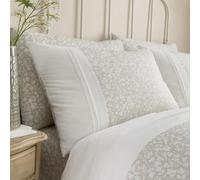 Dreams & Drapes - Pintuck Leaf Duvet Cover - Single Bedding Size (140 x 200cm) - 1 Pillowcase - Premium PolyCotton - Floral Duvet Cover in Natural - Cream Natural/White Bedding