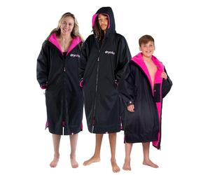 Dryrobe Advance - The Original Long Sleeve Waterproof Changing Robe - Oversized Coat with Fleece Lining - for Beach, Cold Water Wild Swimming, Surfing - Childs Age 10-13 - Black Pink