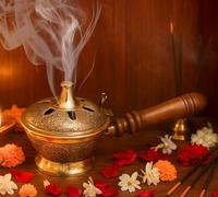 DSH Home Purifying Brass Dhuna Loban Burner Dhoop Dani Home Decor Loban Burner. (Medium)