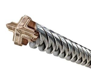 DT60831-QZ - Broca SDS-Max XLR 28x670mm 4 Cortes