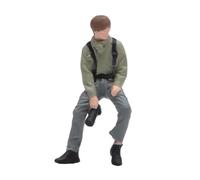 DuskHaven Miniature Photographer Figure Model Male Resin Landscape Accessory for Model Making Suitable for Fairy Garden Crafts 2.5