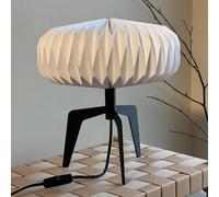 Dyberg Larsen Ventnor table lamp, black/white, height 34 cm,