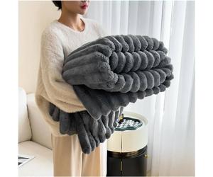Dyzi Luxurious Faux Fur Winter throw Blanket Double-Sided Soft Cozy in Grey | Size: 180 cm x 200 cm Dyzi Grey 180 cm x 200 cm