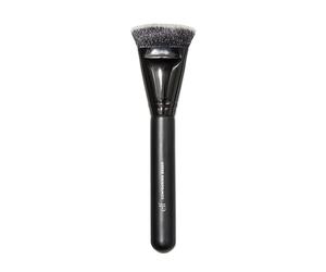 e.l.f. Contouring Brush, Makeup Brush for Creating Flawless Dimension & Sculpting, Use with Bronzer Powder, Liquids & Creams, Vegan & Cruelty-Free