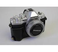 E-M10 Mark III Camera Case, Zakao Genuine Real Leather Half Bottom Opening Version Holster Camera Case with Hand Strap Protective Cover Bag Case for Olympus OM-D E-M10 Mark III (Black)