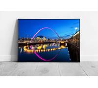 EAPoster Pink Millennium Eye Bridge River Tyne Newcastle Gateshead quayside Wall Art Print Framed Picture print A3 Print Only (42x30cm)