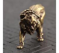 Eawfgtuw Copper For Majestic Lion King Miniature Figurine, Vintage Handcrafted Ornament for Desk or Shelf, Solid Pure Copper Craft with Antique Finish, Small Decorative Scul