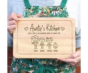 eBuyGB Personalised Family Portrait Chopping Board, Auntie's Kitchen, Where There is an Unlimited Supply of Treats, Cooking Gifts, Birthday, Mother's Day Gift for Aunty, Aunt