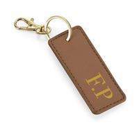 eBuyGB Personalised Initial Keyring, PU Leather Rectangle Keychain with Gold Clip, Monogram Bag Charm, Custom Gift for Her, Bridesmaid, Birthday or Christmas (Tan)