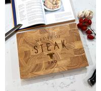 eBuyGB Personalised Master of Steak Cutting Board, Engraved Wooden Butcher’s Block, Rectangle End-Grain Chopping Board for Him, BBQ Gift for Dad, Husband or Grandad, Steak Lover Kitchen Gift