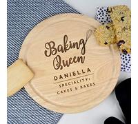 eBuyGB Personalised Serving Board, 30cm Baking Queen Cake Stand, Wooden Round Chopping/Cutting Board, Fun Baking Gift, Cooking, Kitchen Gifts for Her, Women