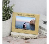 eBuyGB Personalised Wooden Photo Frame with Couples Names & Special Date, Wedding Gift for Couple, Housewarming, Anniversary Present