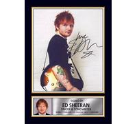 Ed Sheeran Portrait Printed Signed Poster Print - Autograph Style Singer Wall Art - Pop Music Memorabilia Collectible Photo, A4 Poster Print (297x210mm)