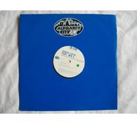 Eddie Lock ft Mr C - EDDIE LOCK ft MR C Bang to the Beat of the Drum 12"