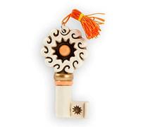 Egan Key Key Collection. Object Made of White and Orange Ceramic. Size: 7.5 x 1 x 3.5 cm. The reference is CH16S/1SO