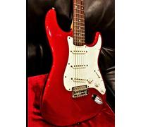 Electric Guitar Notebook: 120 pages with 20 lines you can use as a journal or a notebook . size: 7 x 10 inches. striped lines