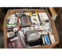 Electronic Gifts Pallets Sets,Electrical Goods/Accessories/Pc/Multimedia A-Ware Value Pack Meet The Electronic Goods Of Daily Household Use MAX08