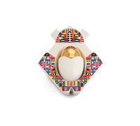 Ausgefallen und Bunt: Jesus Porzellanfigur ESA05 1 Alessi Holyhedrics - die bunte und ausgefallene Serie von Alessi ist eine Neuinterpretation der Vorstellung von Weihnachten unter Missachtung üblicher Regeln und Traditionen. Ein Mosaik von Farben und strengen geometrischen Formen verflechtet sich zu einem modernen Bild, das aus den verschiedensten Kulturen inspiriert ist. So erscheint die Tradition in modernem Gewand! Das Design stammt von Elena Salmistraro, die sich beim Entwurf der Serie mit ihren eigenen Wertvorstellungen und der Definition von Spiritualität auseinander gesetzt hat. Die einzelnen Figuren ergeben zusammengesetzt eine moderne und hochwertige Weihnachtskrippe. Sie bestehen aus Porzellan, das mit von Hand aufgeklebten Decals und Details aus 24-karätigem Gold versehen ist. Hinweis: Dieser Artikel ist ein Einzelstück. Als Einzelstücke verkaufen wir ungebrauchte und neuwertige Artikel, die KEINE Beschädigungen aufweisen. Das können zum Beispiel Auslaufmodelle, Restposten oder Retourenartikel sein. Da die Artikel zudem oft nur in begrenzter Stückzahl vorhanden sind, sind sie für den Zwischenverkauf vorbehalten. Einzelstücke sind wie alle Designerschnäppchen vom Umtausch ausgeschlossen.