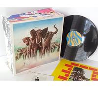 ELVIS COSTELLO AND THE ATTRACTIONS - ELVIS COSTELLO AND THE ATTRACTIONS armed forces RAD14. WITH FOLDOUT SLEEVE AND POSTCARDS