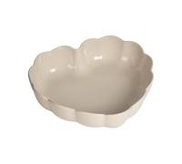 Heart-Shaped Cake Dish by Madeleine