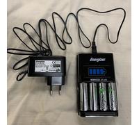 Energizer 1 Hour AA /AAA Charger with 4 AA 2300 mAh NiMH Rechargeable Batteries