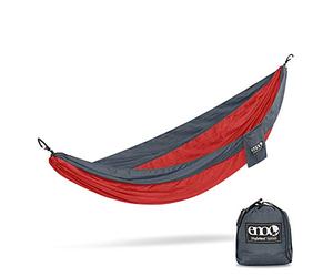 ENO Singlenest Hammock Red Charcoal Soft Breathable Fabric 70 Denier High Tenacity Nylon Taffeta Heavy Duty Triple Stitched Fast Dry Compression Stuffsack Aluminium Wiregate Carabiners Weight 454 g