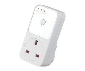Entgoinggo Automatic Voltage Protector Socket Switch For Fridge And Freezer for SURGE Protection With Delay Timer And Child Lock 3680W Power Guard For Home Appliances(UK)