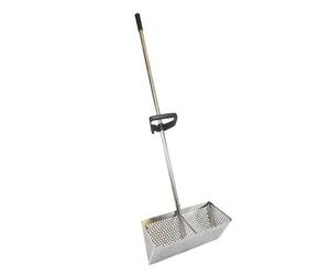 Ergonomic Collapsible Beach Rake, Lightweight Sand Tool with Comfortable Grip, Ideal for Collecting Shells, Sea Vegetables, and Seafood at the Shore
