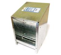 Eton Poultry Galvanised Wall Mounted Feed/ Grit Hopper, 2.5 Kg