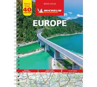 Europe - Tourist and Motoring Atlas (A4-Spiral): Tourist & Motoring Atlas A4 spiral (Atlas (Michelin)), cover may vary