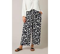 Evans Women's Wide Leg Trousers in White | Size: 30-32 Evans White 30-32