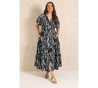 Evans Women's Zebra Print Tiered Maxi Dress in Black | Size: 18 Evans Black 18