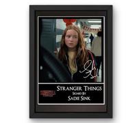 Everything But That Stranger Things Max Mayfield/Sadie Sink Version 2 Signed Autograph Print Poster Black Framed Mounted Wall Art (10x12) Actor Artwork for Home & Office Decor Gift