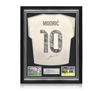 Exclusive Memorabilia Luka Modric Signed Real Madrid 2025-26 Football Shirt. Superior Frame