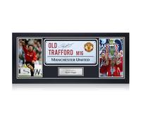 Exclusive Memorabilia Ryan Giggs Signed Manchester United Street Sign. Framed