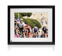 Exclusive Memorabilia Sir Mark Cavendish Signed Cycling Photo. Giro Last Stage. Framed