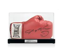 Exclusive Memorabilia Sugar Ray Leonard Signed Red Boxing Glove. Display Case With Plaque