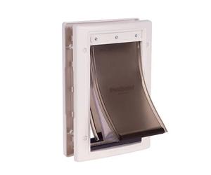 Extreme climate plastic cat flap for dogs PetSafe