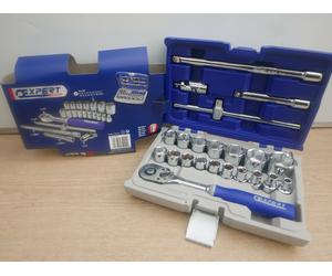 FACOM E032900 22PCE 1/2" DRIVE SOCKET SET