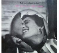 Fairground Attraction - Fairground Attraction / The first of a million kisses / Includes the Hit Singles "PERFECT" + "FIND MY LOVE" + "A SMILE IN A WHISPER" / 1988 /RCA # PL71696 / Bildhülle mit ORIGINAL 4-seitiger illustrierter Text-Beilage / Deutsche Pressung / 12" Vinyl Langspiel Schallplatte