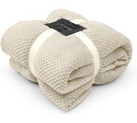 FAIRWAYUK Waffle Honeycomb Throw Fleece Blankets, 100% Polyester Warm Faux Fur Throws Over Sofa Bed Settee Soft Blanket, Extra Large (Cream, Single Size 130x150cm)