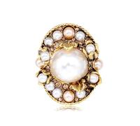 FAIRYGATE Pearl and Gold Brooches for Wedding Brooch Badge Antique Pin for Women Girls Gold Tone Vintage Baroque Crystal Pearl Brooches Lapel Pins Elegant Festival Ornament Jewelry Gift B2247