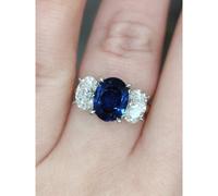 Faith Diamonds 9ct Yellow Gold 2.23ct Oval Sapphire with 1.40ct D/E Oval Cut Diamond Sides LAB Grown Diamond Certified Ring
