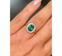 Faith Diamonds 9ct Yellow Gold Created Emerald & White Sapphire Oval Ring