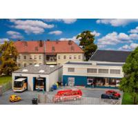 Faller 130120 HO/OO Gauge Bus Depot Kit IV